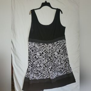 Chic Black and White Floral Dress